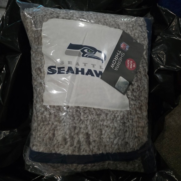 Northwest Other - NFL Seattle Seahawks Sherpa Throw Blanket 50x60 Soft Fleece Northwest New
